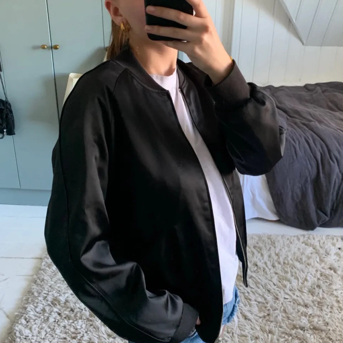 Svart bomberjacka från & Other Stories - 93