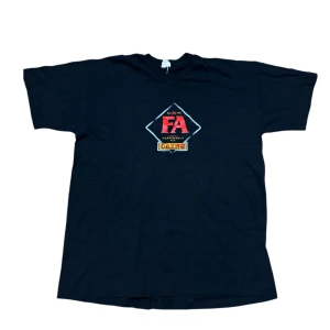 Cains ÖL merch - 90-tals merch från bryggeriet Cains. Skön single stitch tisha