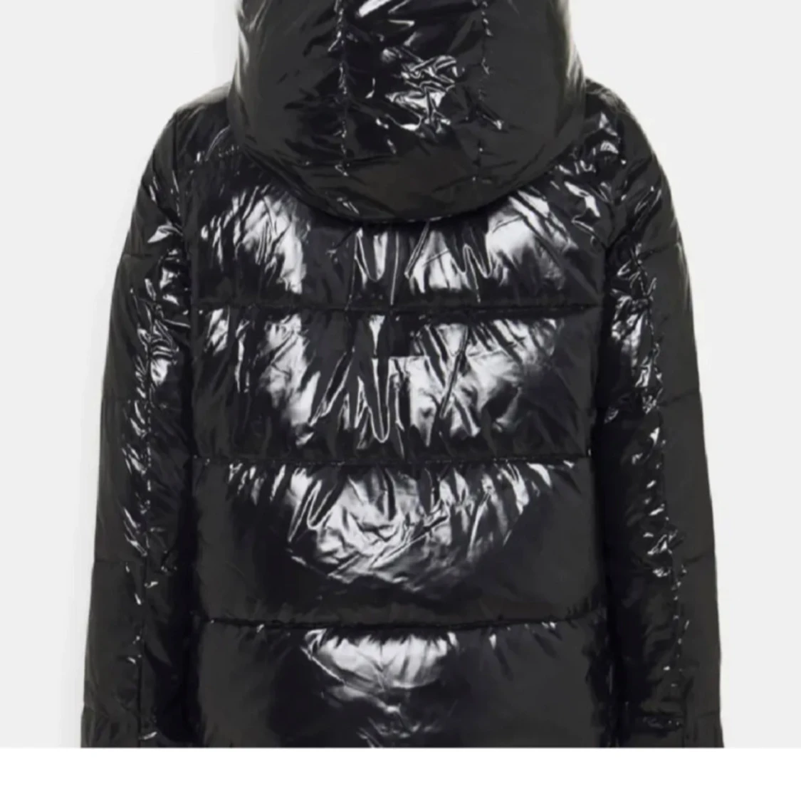 Svart glansig dunjacka från Calvin Klein - 2