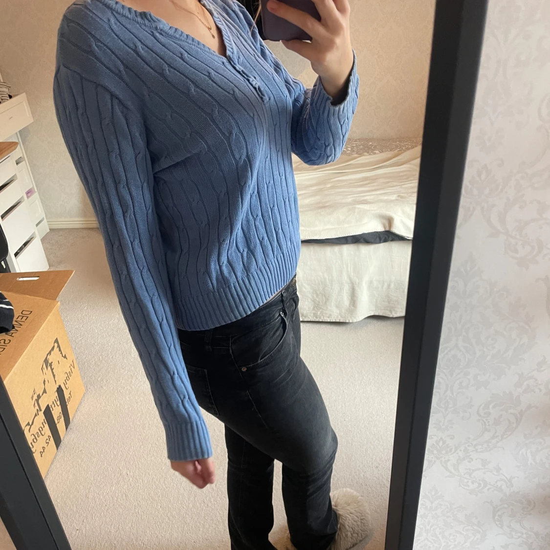 Blå stickad tröja från Isolde - 2