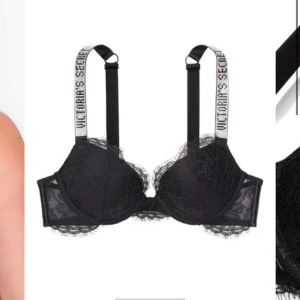 Svart spets-BH från Victoria's Secret - Eftertraktad snygg BH från Victoria’s secret i svart med spetsdetaljer och justerbara axelband i strass med logotyp. Perfekt för en elegant look.  Endast använd fåtal gånger   Nypris 1250 kr