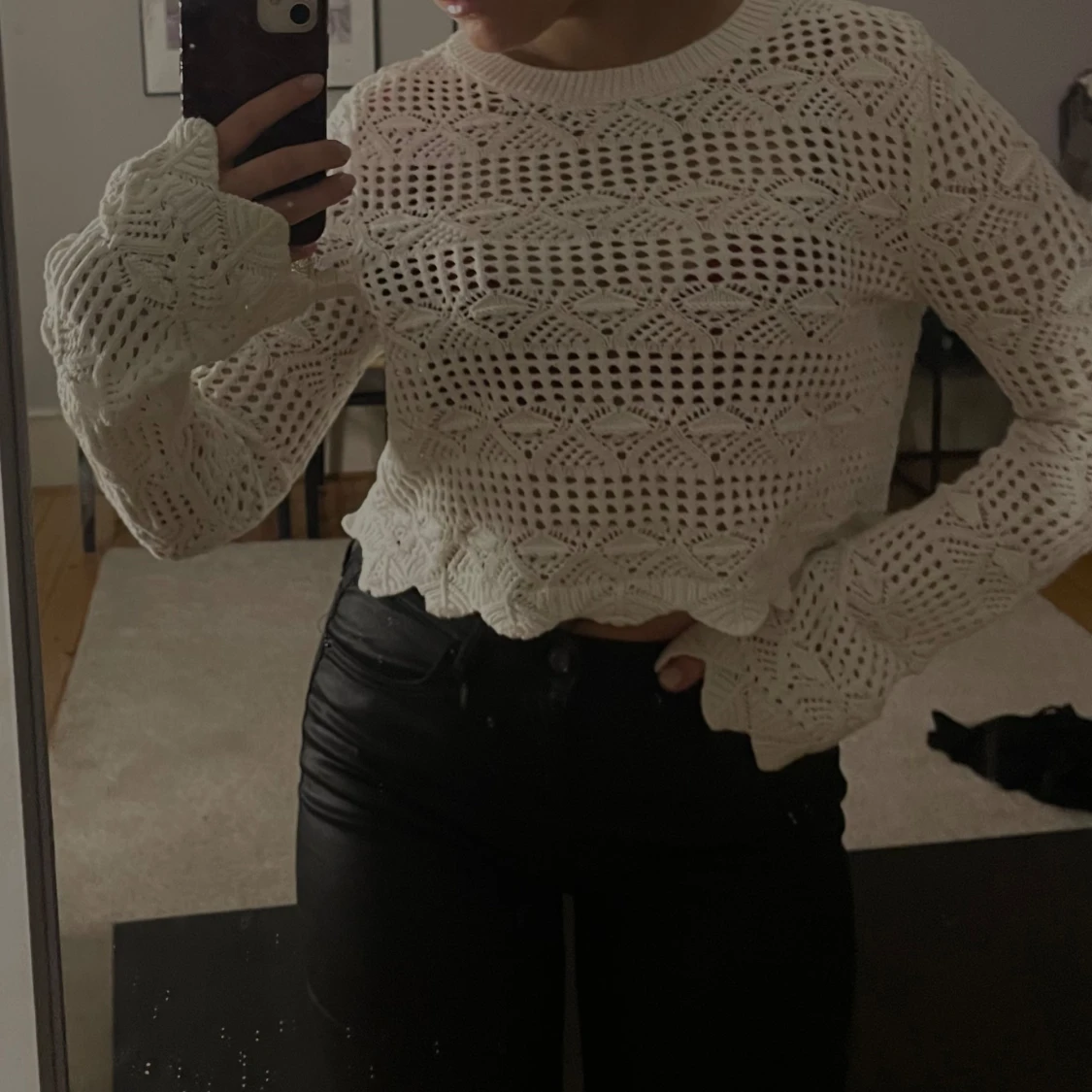 Vit virkad croppad tröja - 91