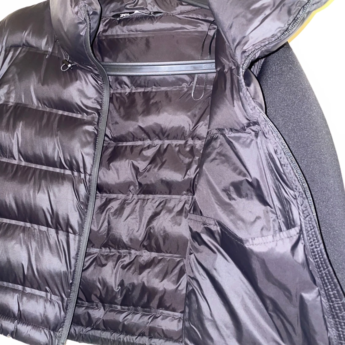 Svart pufferjacka med dragkedja Zara - 3