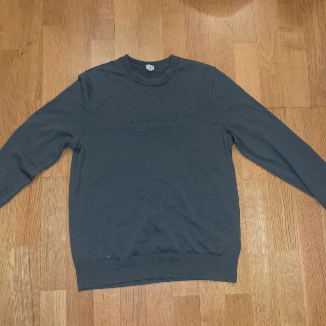 Grön tröja från Arket