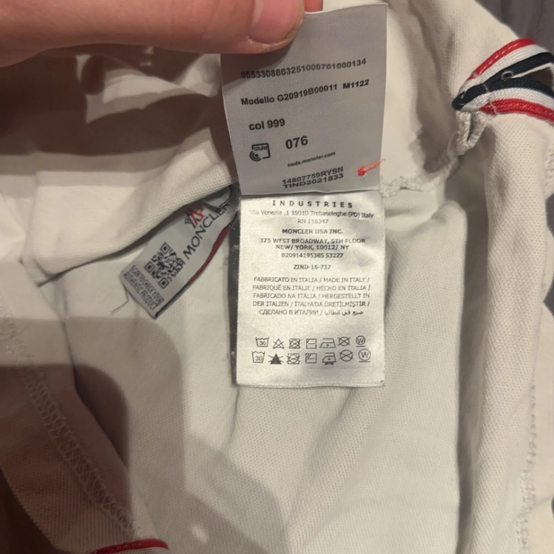 Vit pikétröja från Moncler - 92