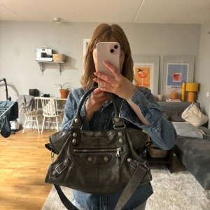 Balenciaga väska  - Jättefin men använder inte❤️