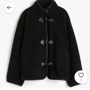 SÖKER! - Kan tänka mig att köpa den för 600 i storlek s eller xs ❤️