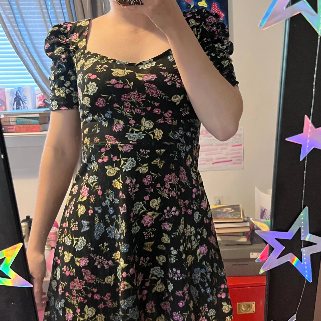 Blommig festklänning från H&M x Netflix To All The Boys I’ve Loved Before - 90