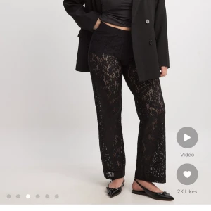 Spetsbyxor  - Säljer dessa spetsbyxor som endast är testade. Undershorts är köpta separat men kan skicka med de. 