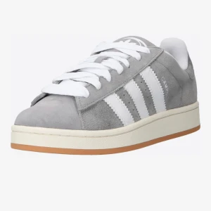 Adidas Campus - (Lånade bilder) skriv privat för bilder 💗Bra skick 💗 Pris kan diskuteras 🤍
