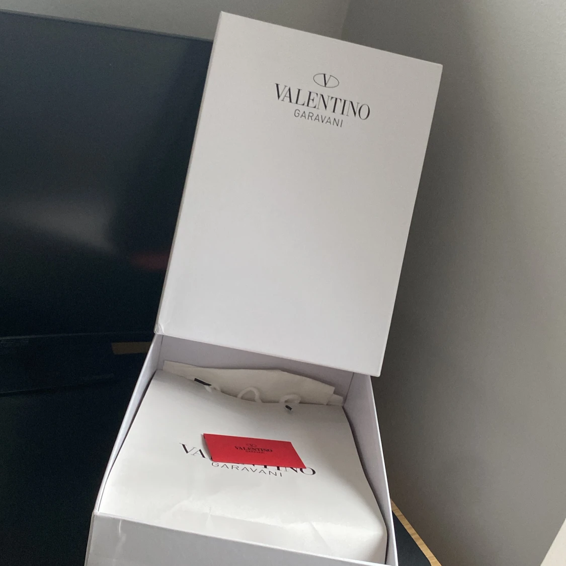 Valentino open 42 - 91