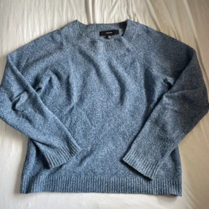 Stickad tröja - Supefin stickad tröja från Vero moda! 
