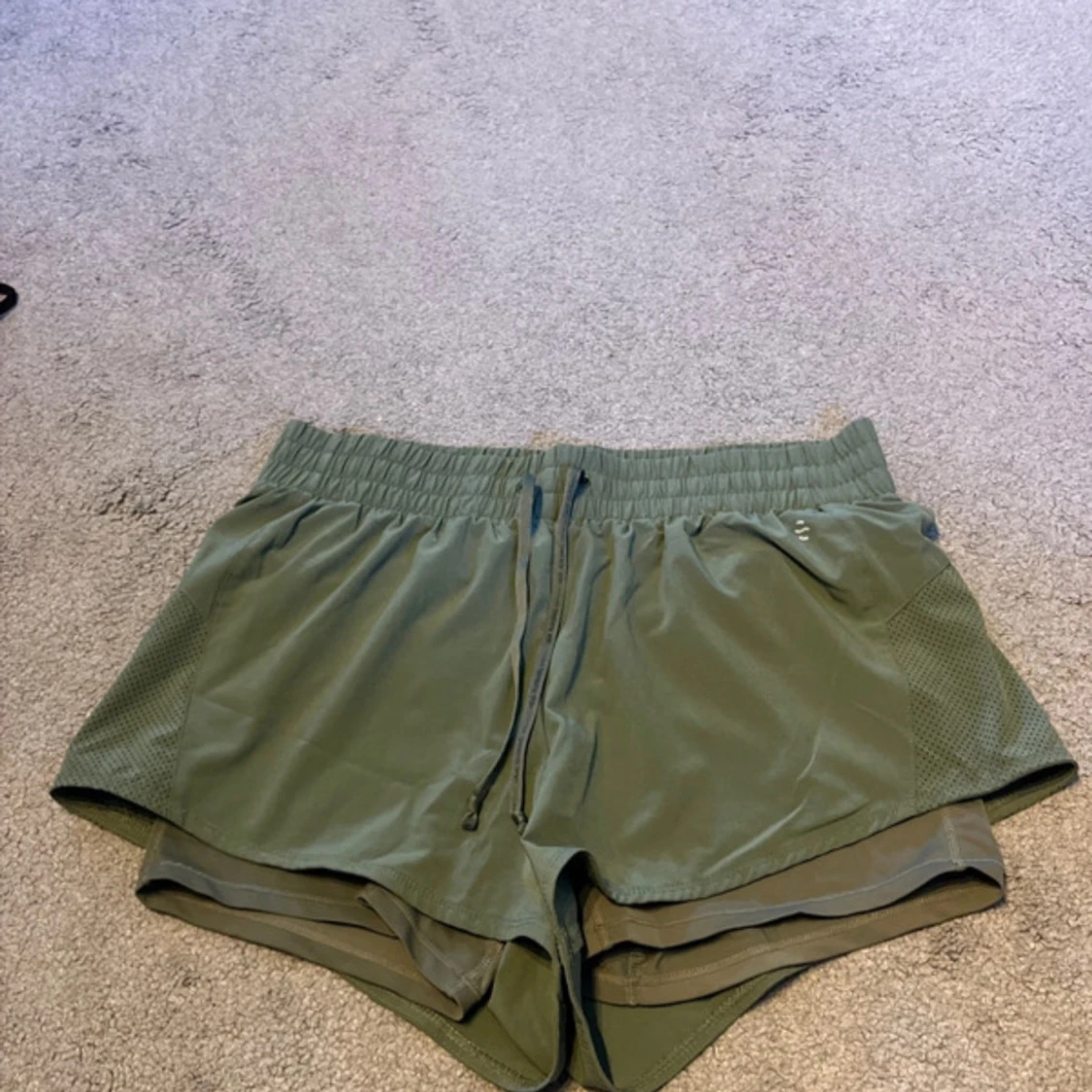 Gröna träningsshorts 