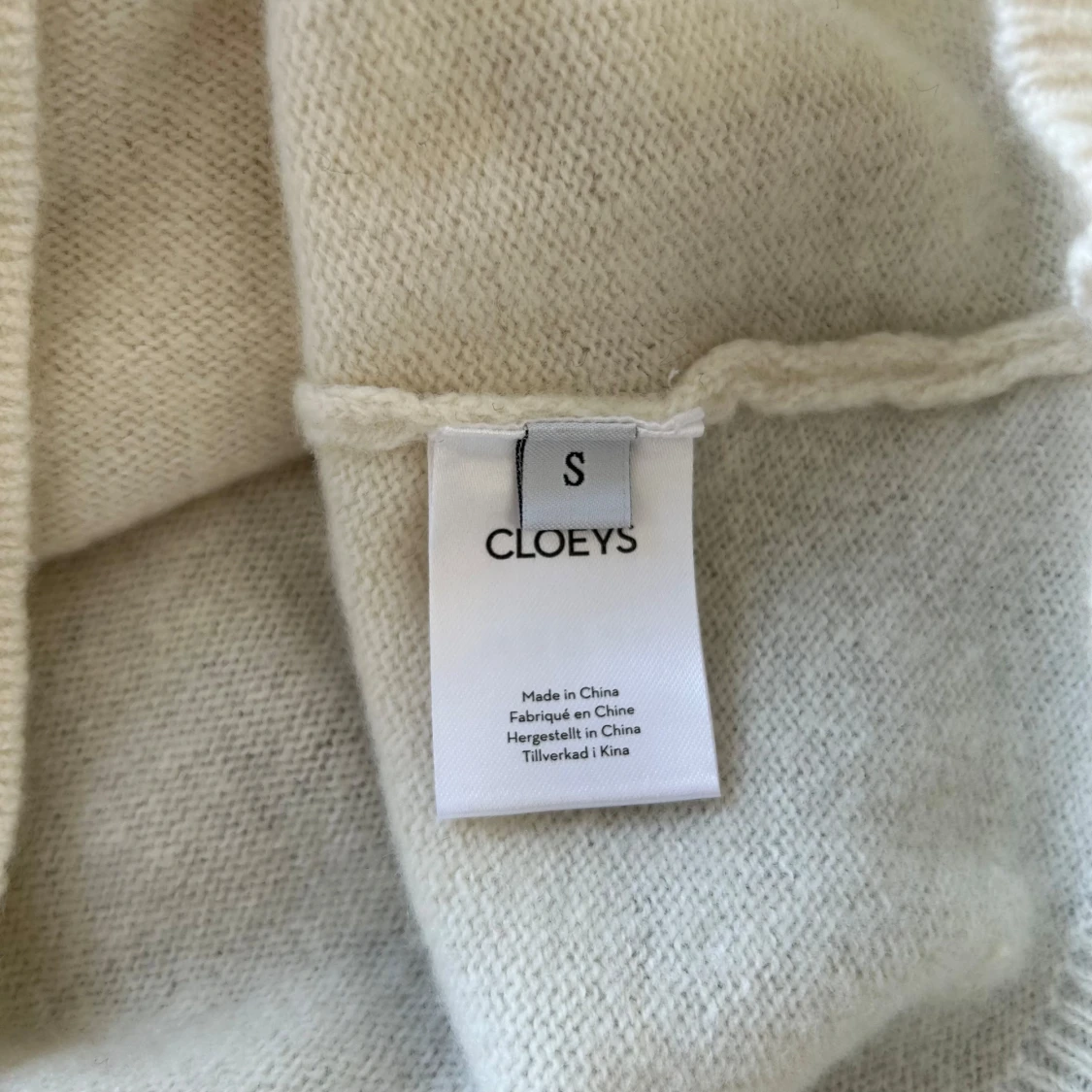 Cloeys Heart Sweater, Extra fine Merino - 92