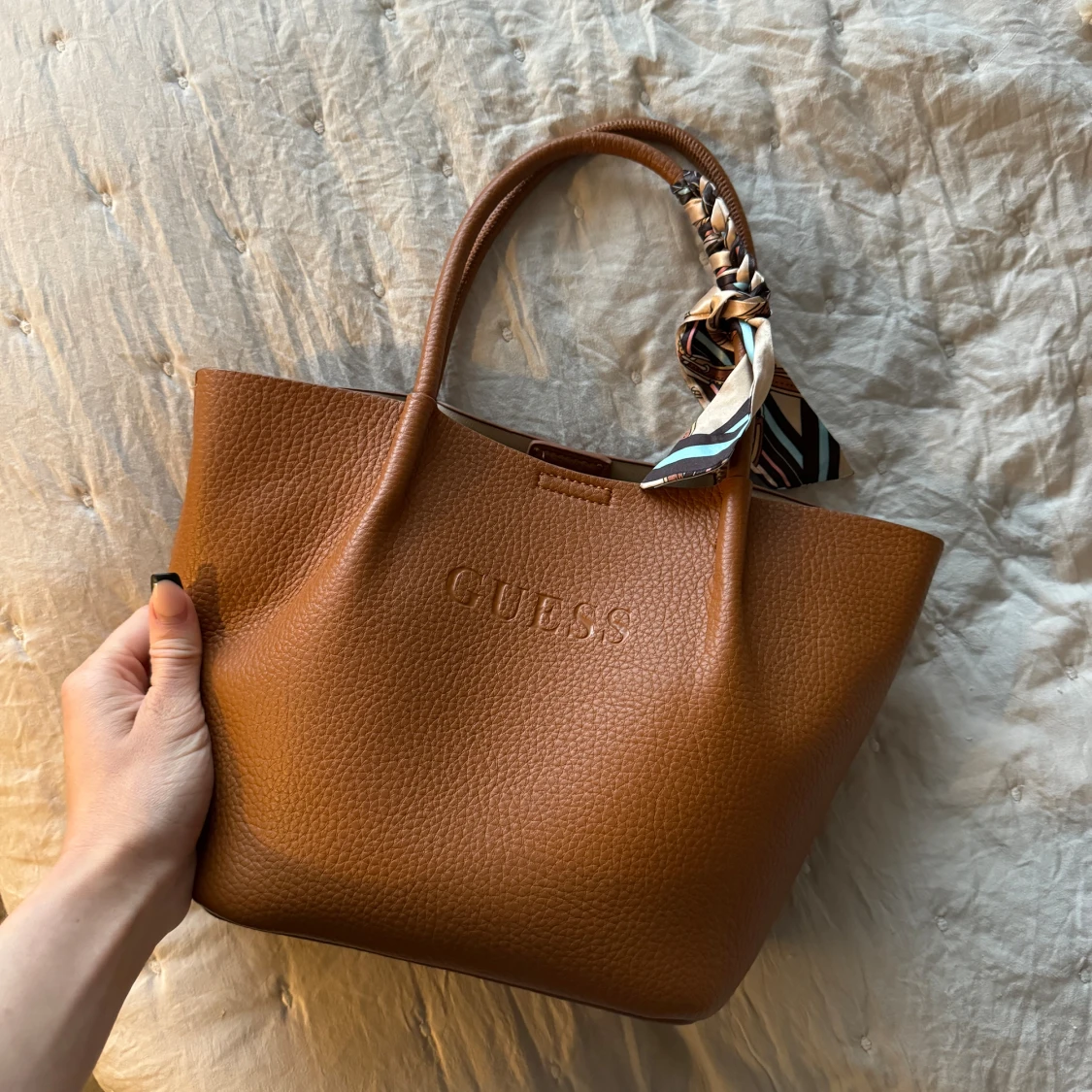 Guess väska - 90