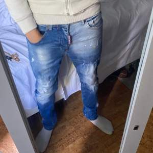 170-180cm, Mycket väl skick då jag aldrig har använt dem.  Slim-Fit. Har två andra par ifall intresserade!