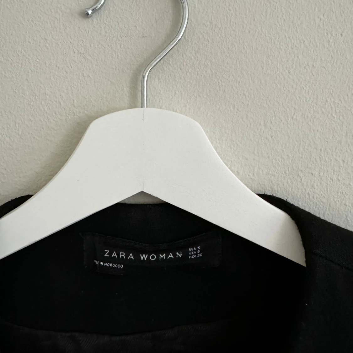 Svart kappa Zara  - 90