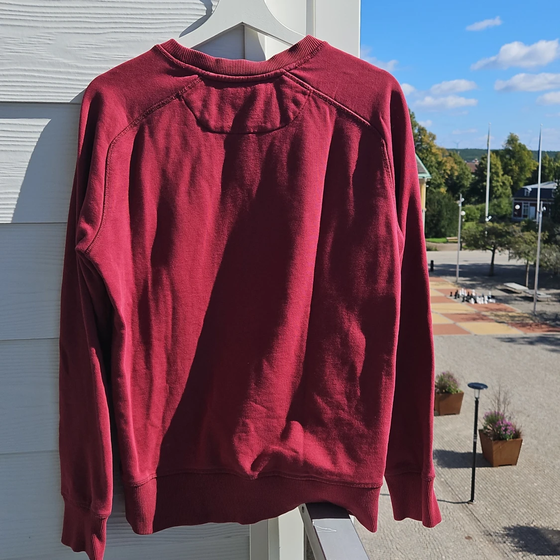 Vinröd tröja från Morris - 92