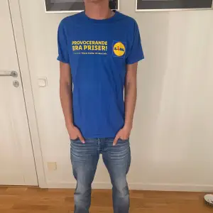 Lidl T-shirt som bara går att få via jobb på Lidl 