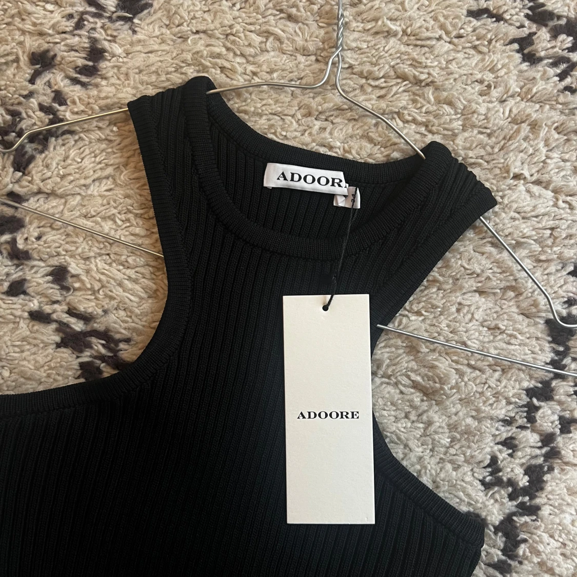 Ribbad Adoore-klänning - 90