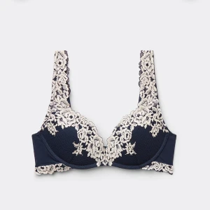 Intimissimi bh - Intimissimi bh i storlek 75b, så fin men kommer inte till användning❤️ slutsåld i denna storlek på hemsidan 