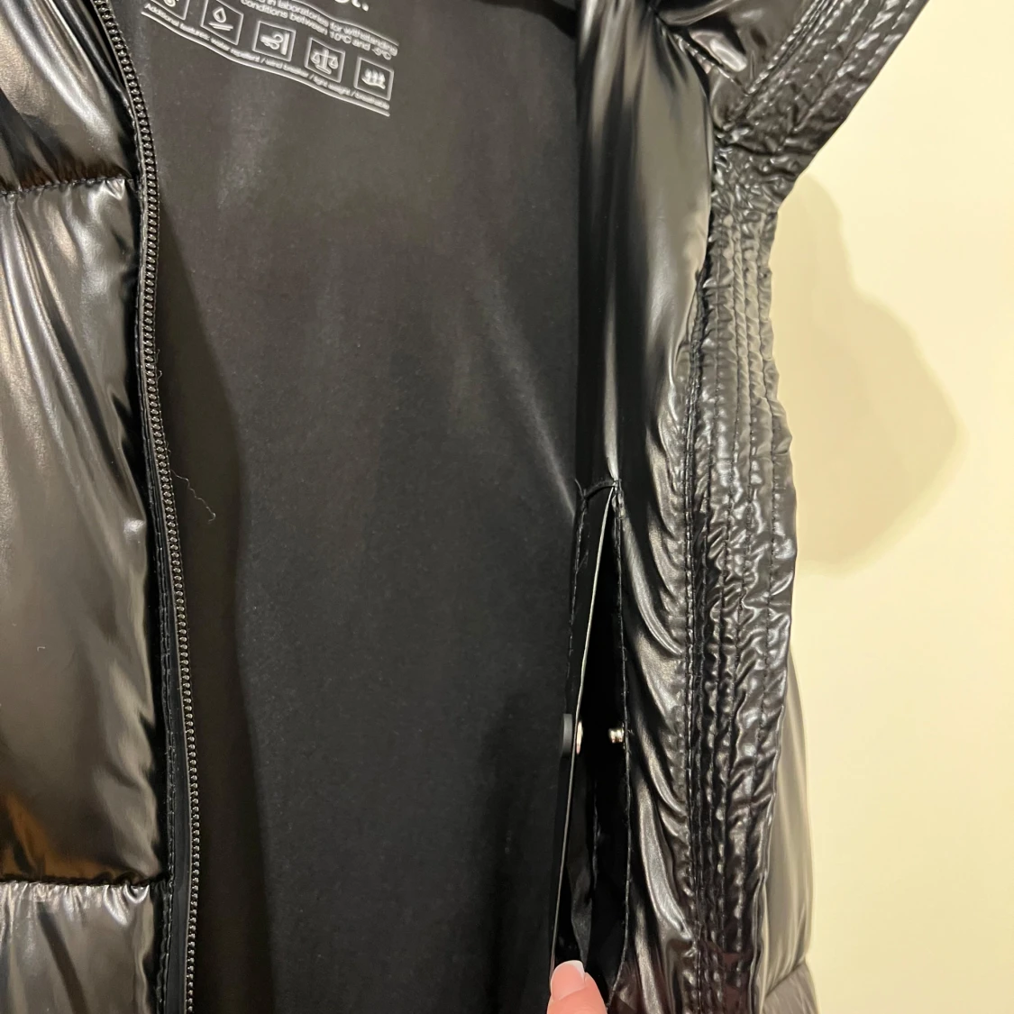 Svart lång dunväst från Zara - 4