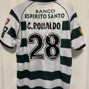 Fotbollströja - Sporting CP 2001/2003 Cristiano Ronaldo Storlek S