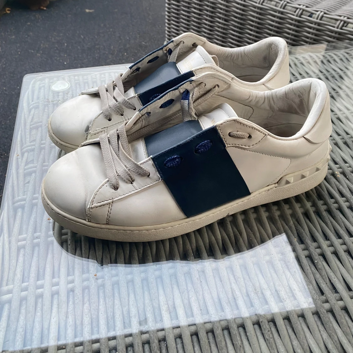 Byter valentino opens