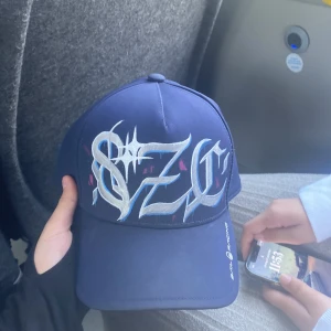 Sailracing keps - Den är bra skick nästan ny säljer pågrund av att jag inte vill ha den