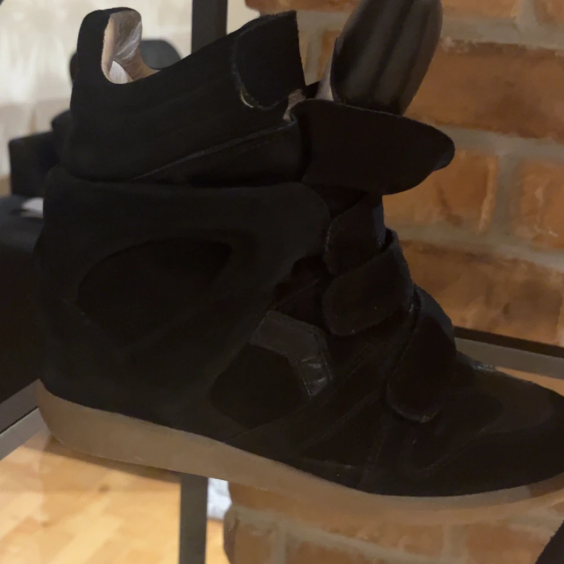 Isabel markant skor - 90