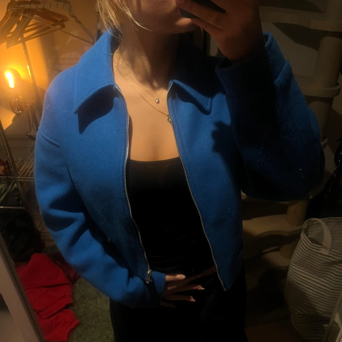 Blå jacka med dragkedja NA-KD - 91