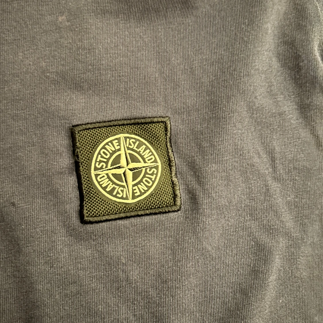 Mörkblå långärmad tröja från Stone Island - 91
