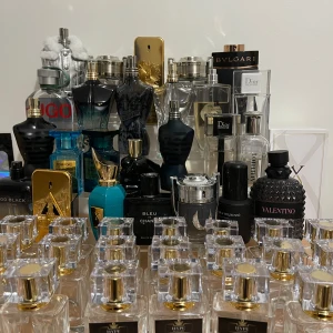 50 ml Lyxig parfym inspirerad av Angels' Share  från Kilian - Lyxig parfym av högsta kvalitet inspirerad Perfekt för den som älskar exklusiva dofter och vill ha något unikt på hyllan. Passar både till vardags och fest! Skickar alltid med gratis test så du kan returnera om du inte nöjd. 