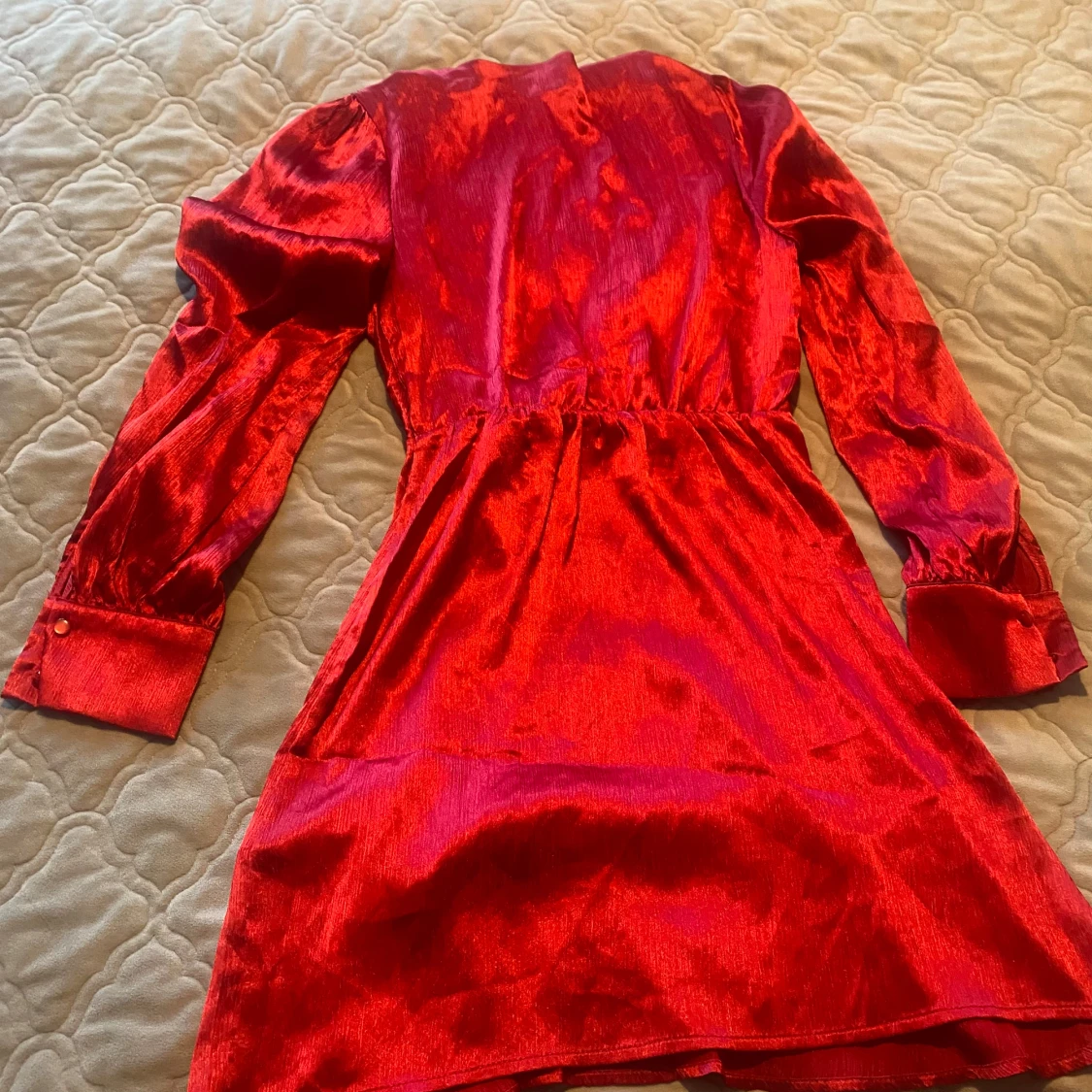 Röd klänning  - 90