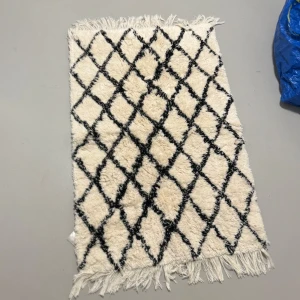 Badrumsmatta - Badrumsmatta, inte använd länge så den är i gott skick