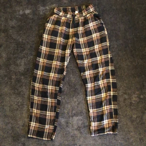 Pyjamasbyxor  - Bra skick, använd men inga fläckar, 100% bomull