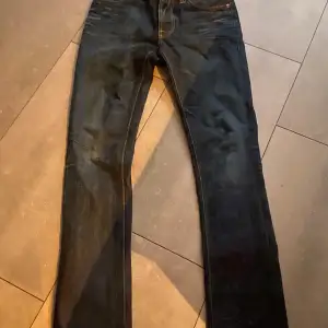 Nudie Jeans med storlek 27 32 använd fåtal gånger.