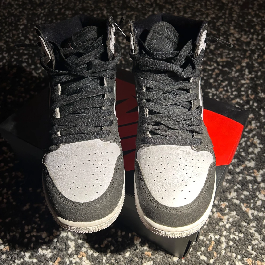 Jordan 1 retro mid - 92