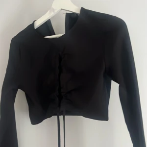 Svart topp - Bra skick 