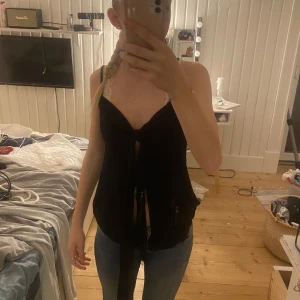 Populär Gina linne - En fantastisk fin Gina tröja,som är i bra skick