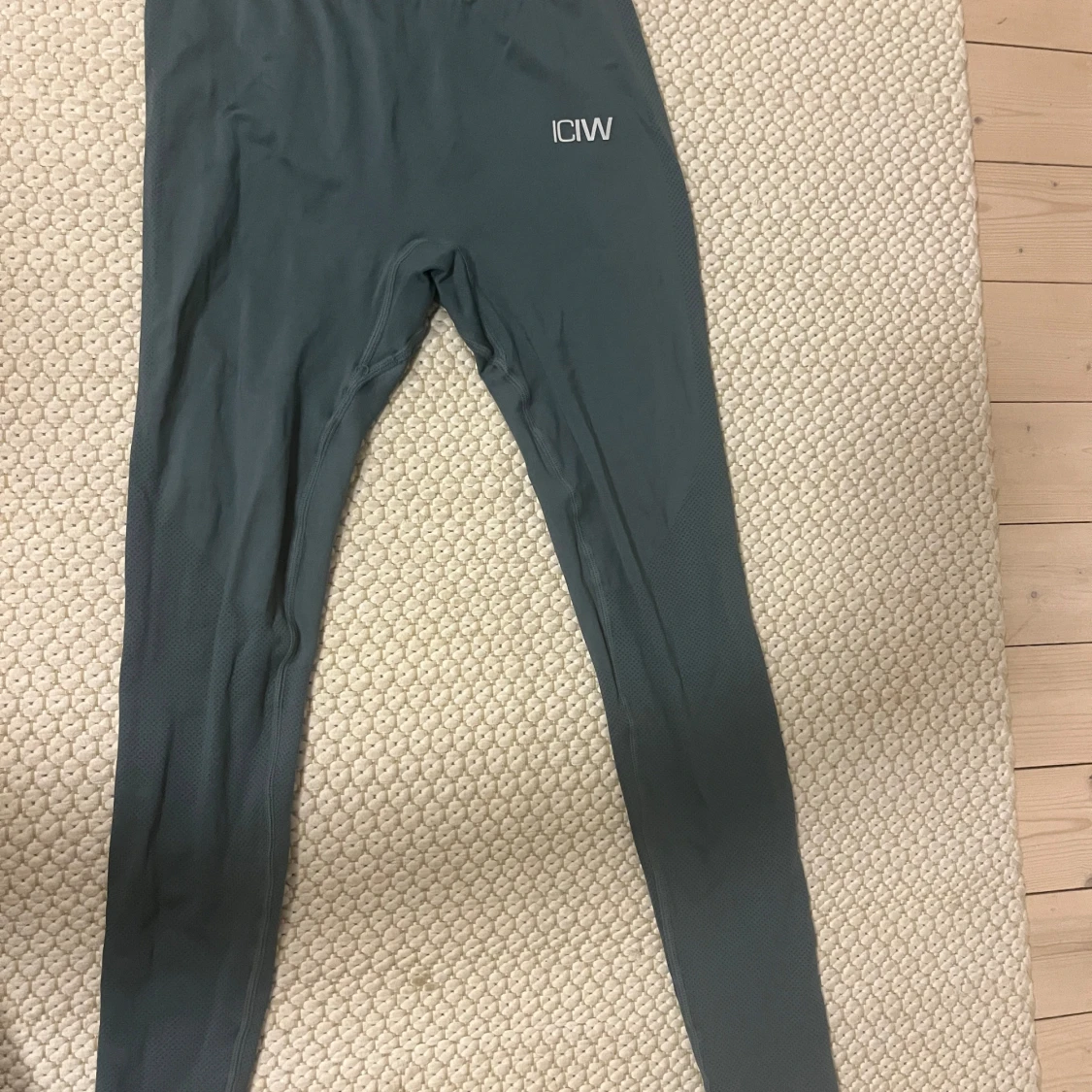 Träningsbyxor ICIW