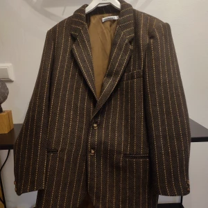 Adoore Kavaj - Kavaj från Adoore. Storlek 36. I fint skick!