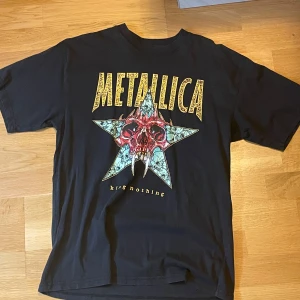 Metallica tröja  - Inte använd, loose fit metallica 