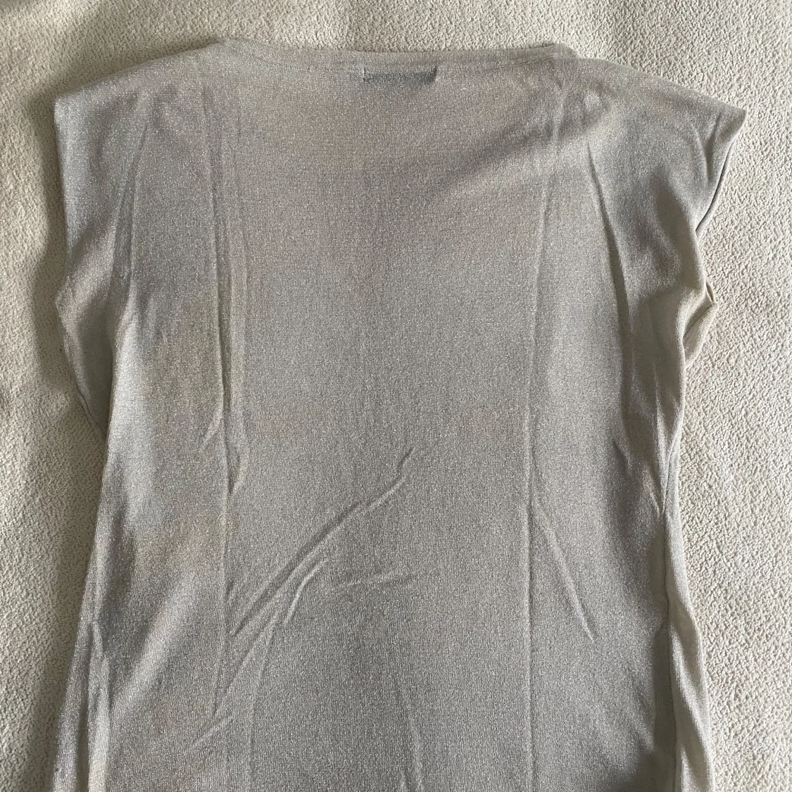 Glittrig topp från Edblad - 1