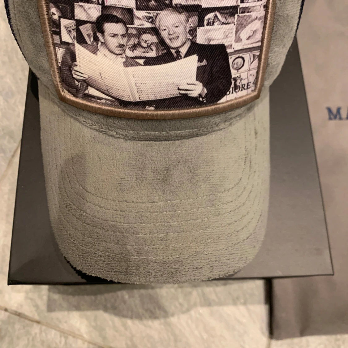 Grå och blå keps från Maggiore - 2