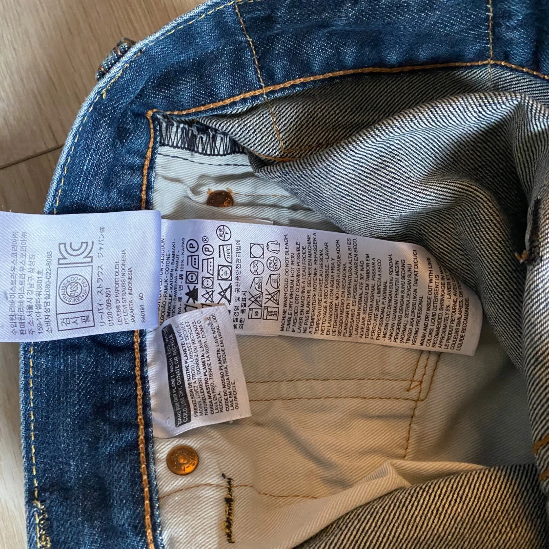 Vintage Levi’s jeans  - 3