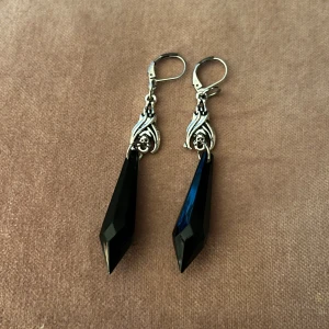 Örhängen - Goth örhängen