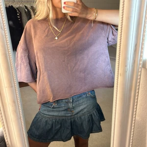 Tröja  - Såå snygg tröja med längre armar!! Helt ny med prislapp kvar!!💕💕