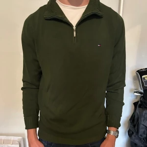 Tommy hilfiger zip - Snygg tommy zip. Passar M