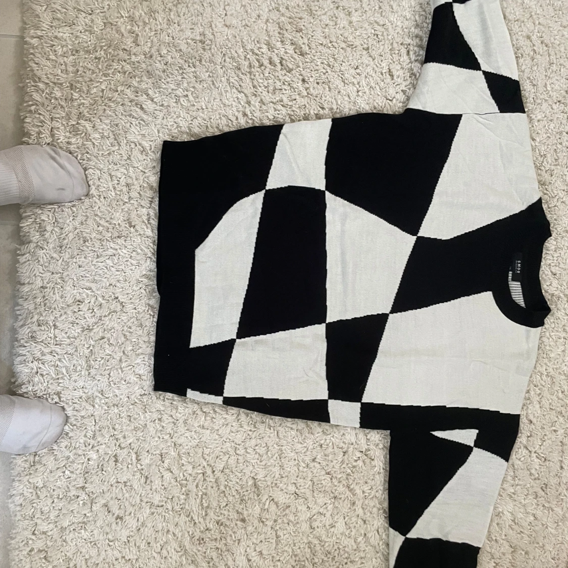 Fin Nyskick svart/vit mönstring tröja Storlek XS herr